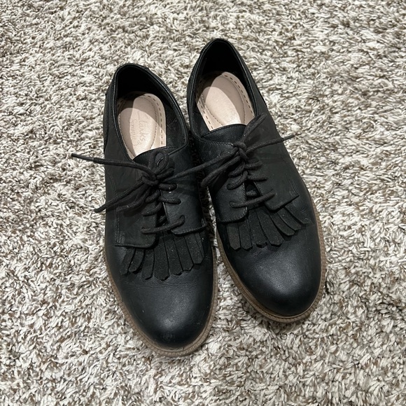 Clarks Somerset Black Oxford Loafers Leather Shoes Fringe - Picture 1 of 6